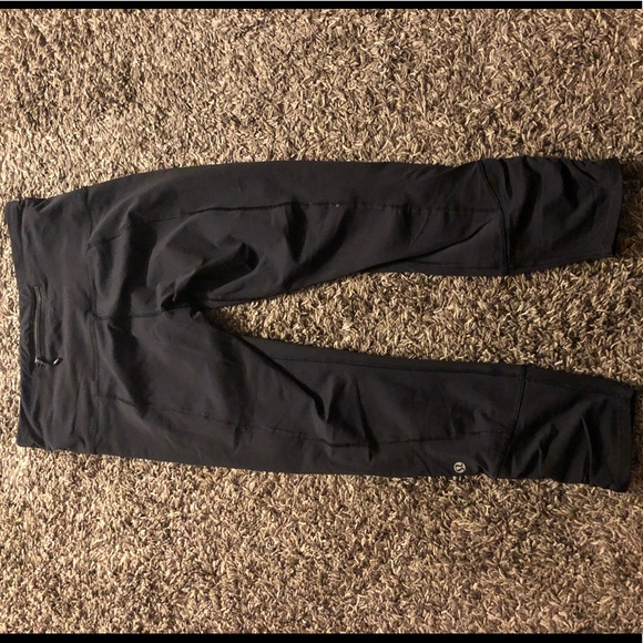 lululemon athletica Pants - Lulu Capris